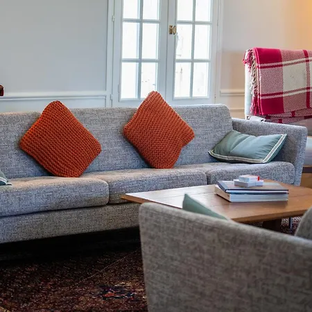 לינה וארוחת בוקר Les Martinets