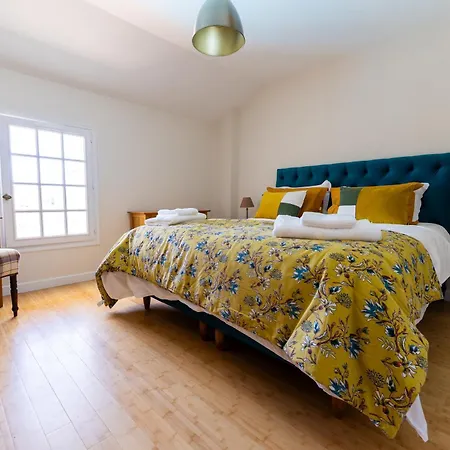 Les Martinets Bed & Breakfast 4*