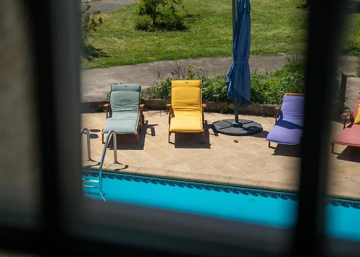 Bed & Breakfast Les Martinets 4*