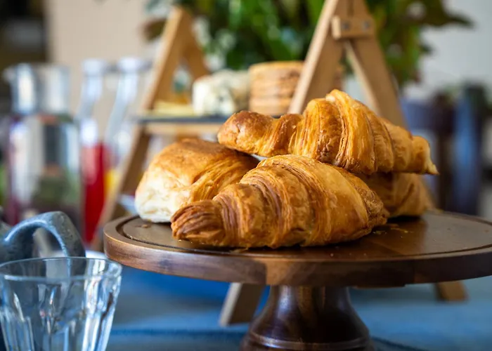 Les Martinets Bed & Breakfast 4*